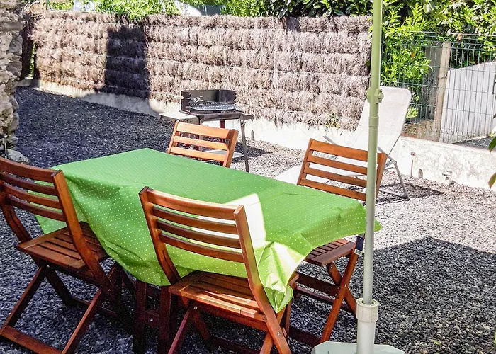 Vakantiehuis 2 Bedroom Stunning In Apremont (Vendee)